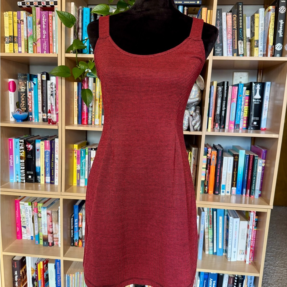 Red and Black Houndstooth Jumper Dress - Forever 21 Medium Large